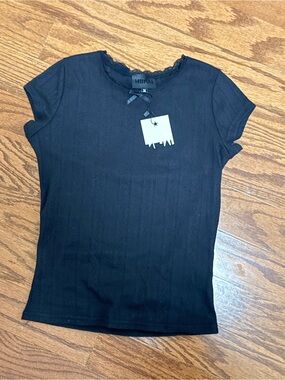 NiiHAi Black Lace Trim Ribbed Top NWT Size M
